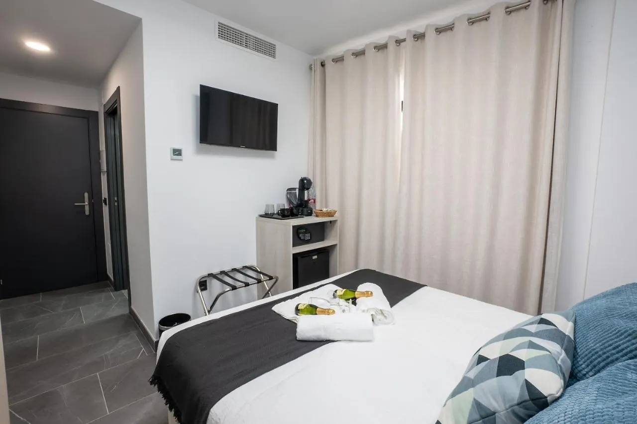 Nerja-Centro-Jacuzzi- Mirador De La Ermita- Adults Recommended Hotell 0*, Nerja Spanien