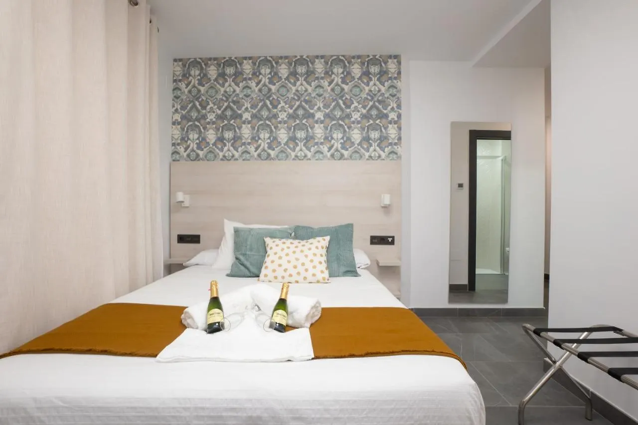 Pensionat Nerja-Centro-Jacuzzi- Mirador De La Ermita- Adults Recommended Hotell Spanien
