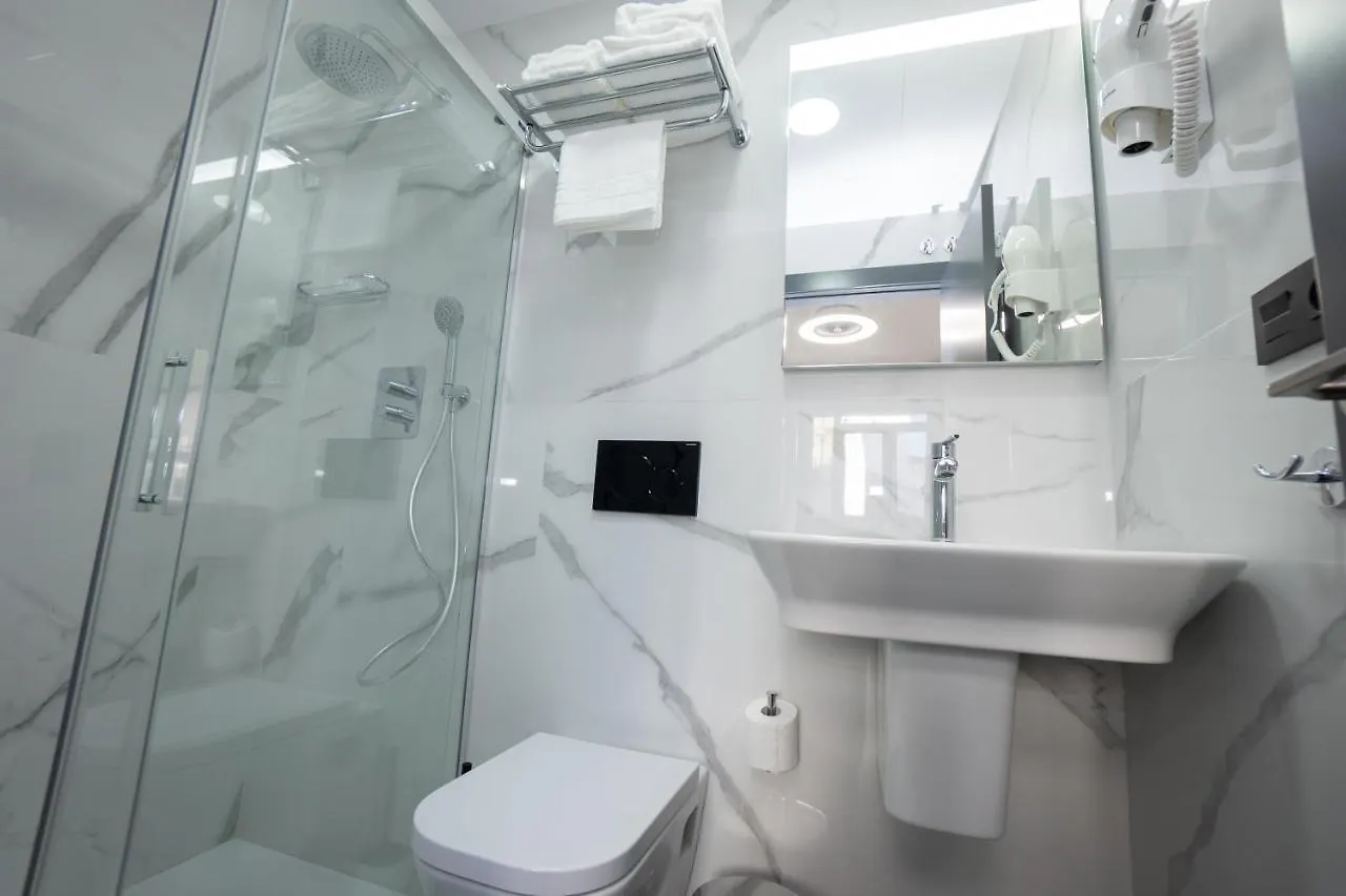 Nerja-Centro-Jacuzzi- Mirador De La Ermita- Adults Recommended Hotell Pensionat