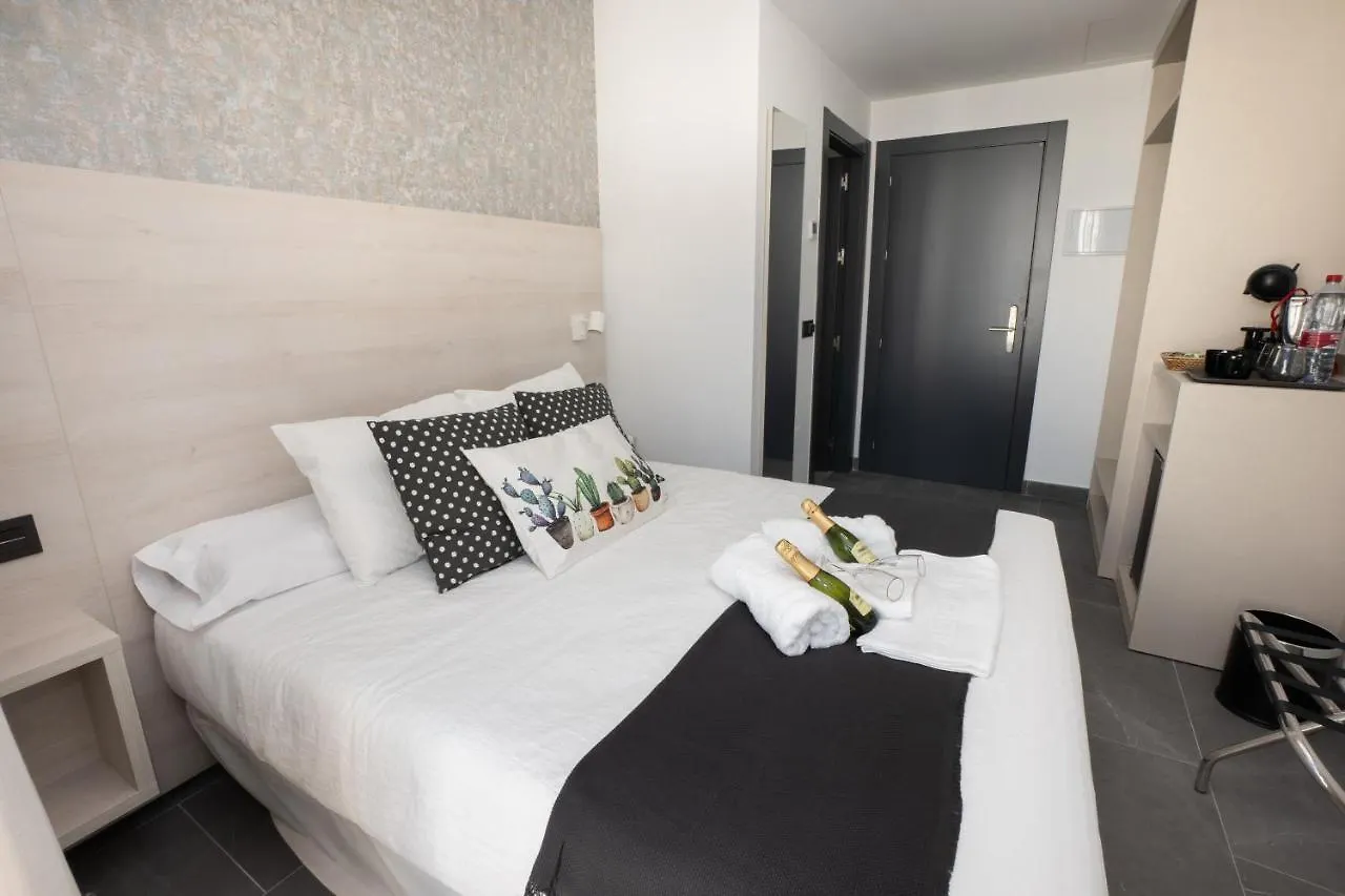 Nerja-Centro-Jacuzzi- Mirador De La Ermita- Adults Recommended Hotell Nerja