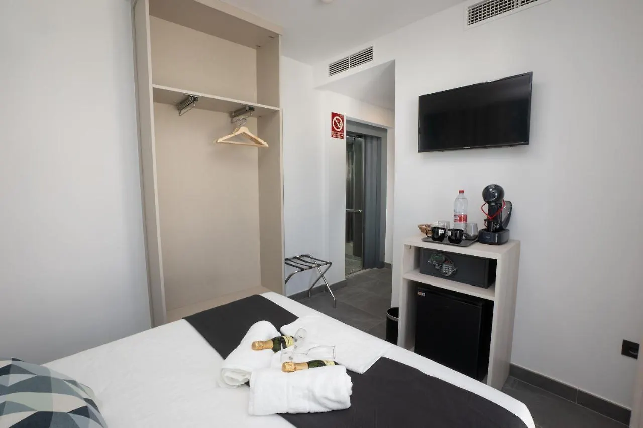 Nerja-Centro-Jacuzzi- Mirador De La Ermita- Adults Recommended Hotell Pensionat Nerja